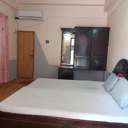 Nila Lodge Ottappālam Dış mekan fotoğraf